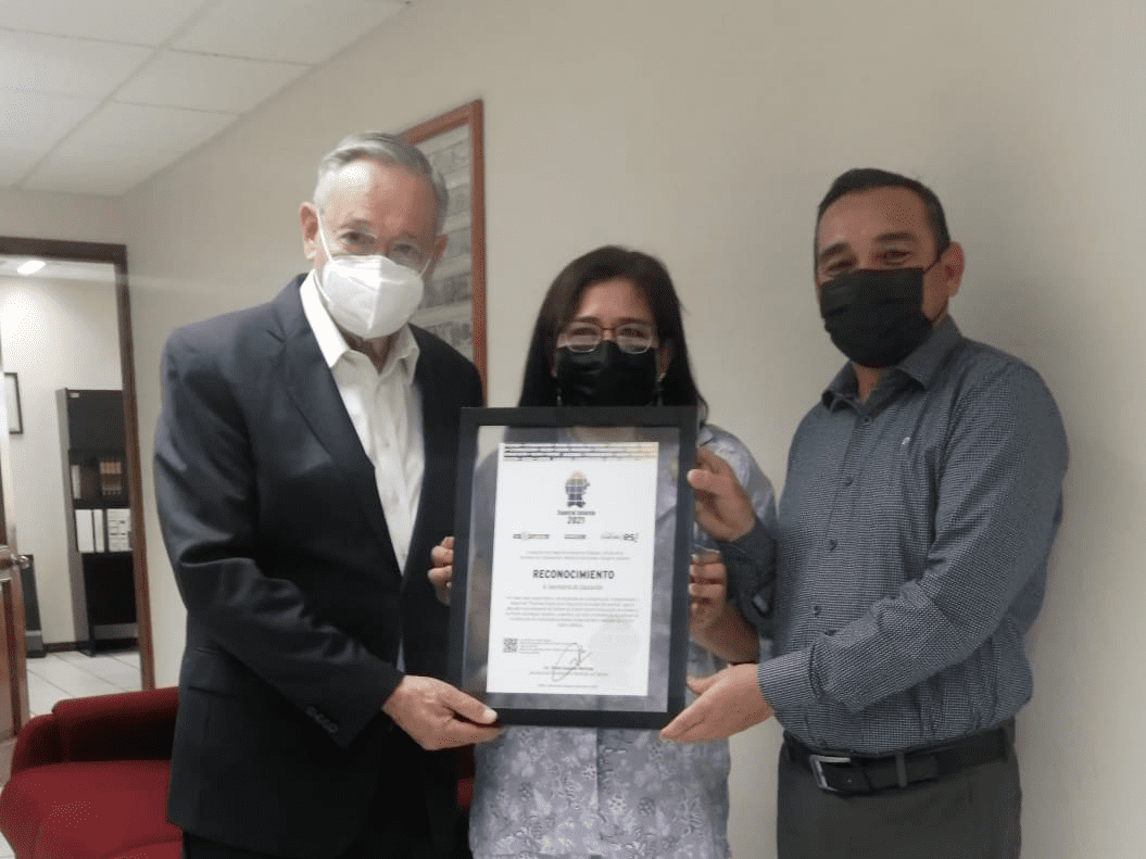 EDUCACIÓN COAHUILA RECIBE RECONOCIMIENTO POR SU BASE DOCUMENTAL Y TRANSPARENCIA