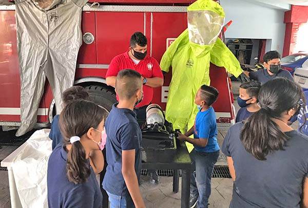 Montan exposición en día de Protección Civil