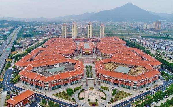 Por brote de covid, prohíben a habitantes salir de ciudad china de Putian