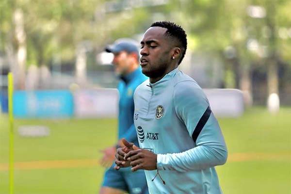Sí se operó Renato Ibarra