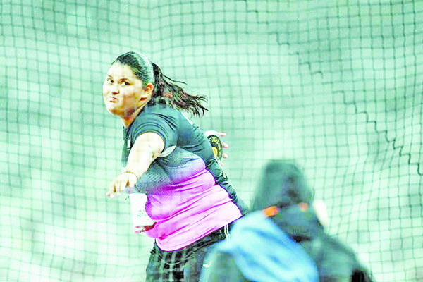 Se lanza Rosa Carolina al bronce paralímpico