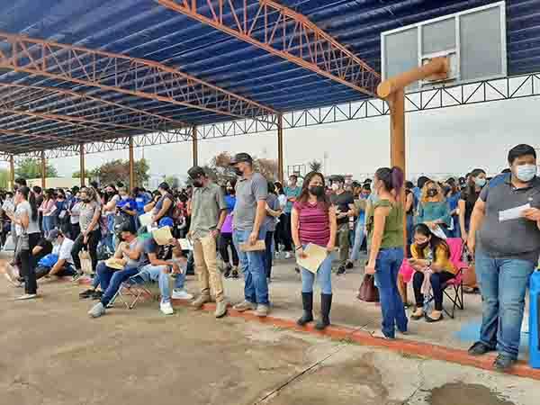 Destinan 3 días más para vacuna de 30´s