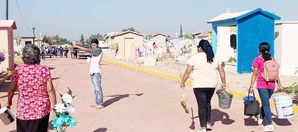 Ganan recursos con trabajos de limpieza