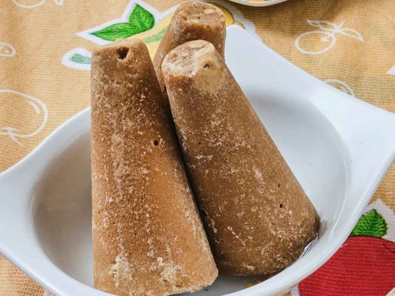 ¿De qué está hecho el piloncillo y cuál es su origen?