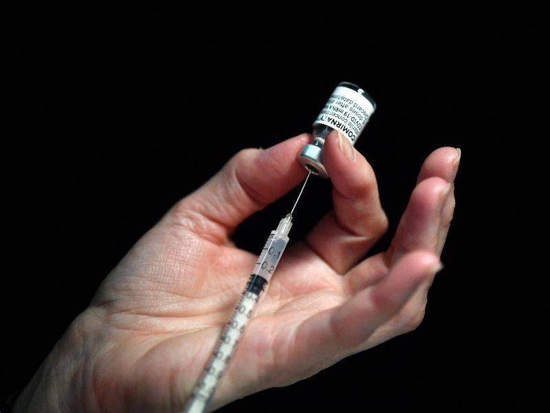 Europa da luz verde a vacuna covid de Pfizer para niños de 5 a 11 años