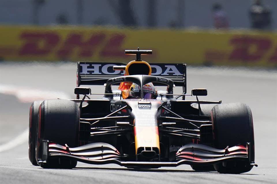 Saldrá Checo Pérez cuarto para el GP de México