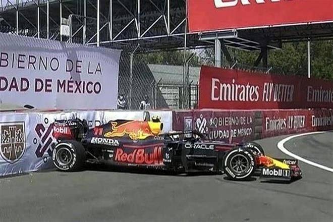 Rompe Checo alerón, se recupera y termina cuarto en P1