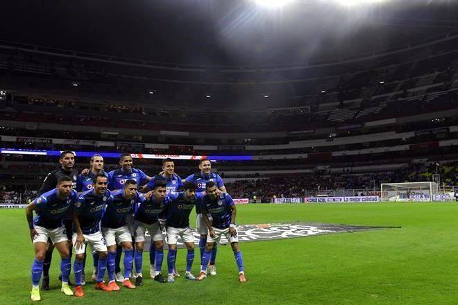 Jugará Cruz Azul sin público por grito homofóbico
