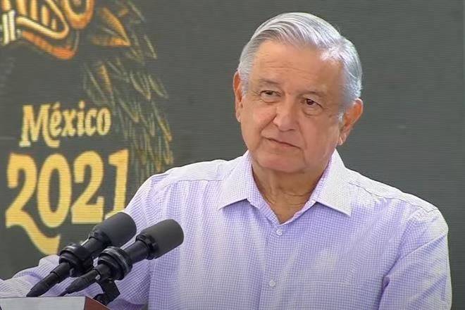 No toleramos extravagancias, dice AMLO sobre Nieto
