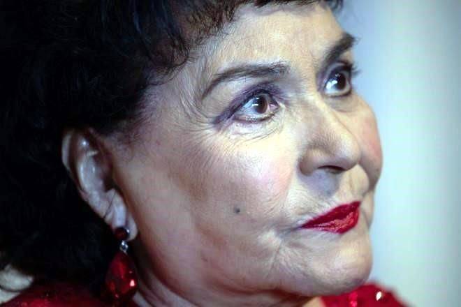 Eugenio Derbez ofrece ayuda a familia de Carmen Salinas