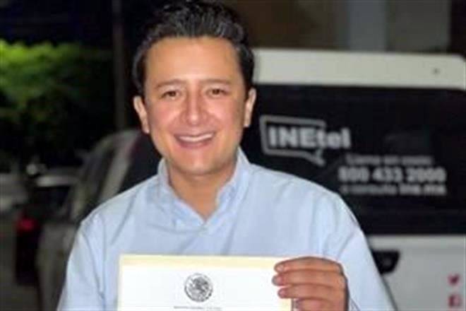 Libra cárcel ex diputado por ‘tocar, no violar’