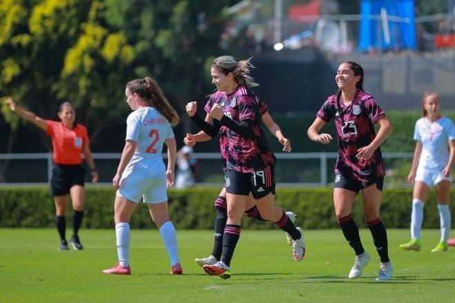 Vence Selección Mexicana Femenil a Canadá