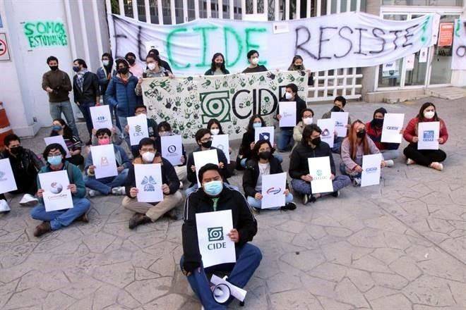 ‘Romero Tellaeche amenaza nuestra integridad física’
