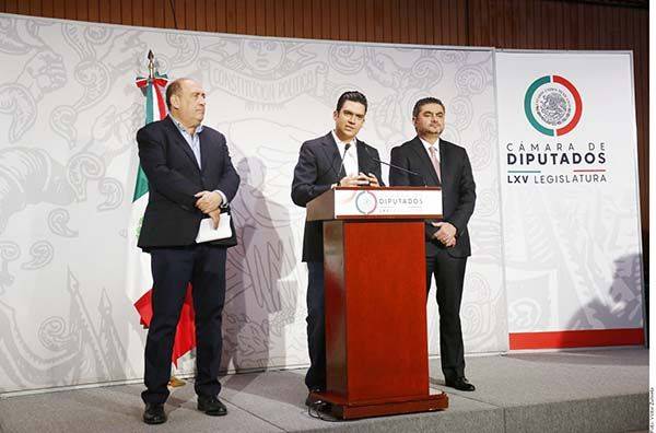 Arman los diputados su ‘noche de brujas’