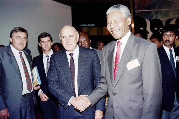 Muere Frederik de Klerk, el último presidente blanco de Sudáfrica