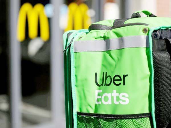 Uber amplía servicios en Canadá