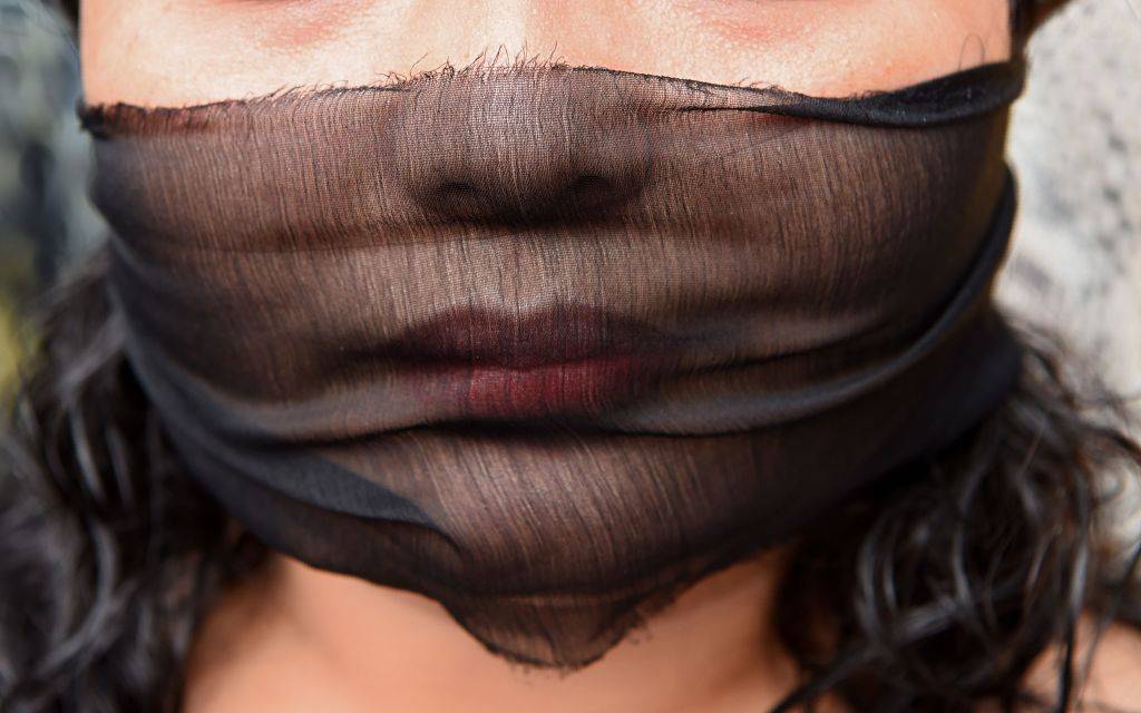 No es solo el golpe: 5 datos de cómo la violencia contra la mujer afecta profundamente su salud mental