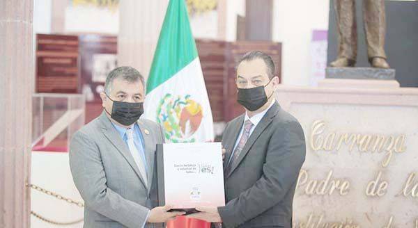 Entregan IV Informe de MARS al Congreso