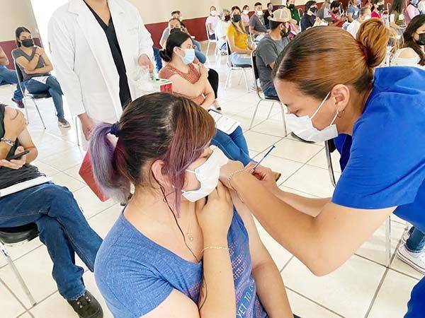 Vacunarán a rezagados con biológico Astra