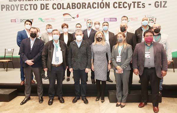 Arranca Escalamiento de la Educación Dual