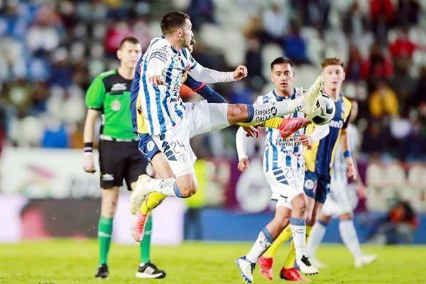 Ganan las Chivas con empate de Tuzos y San Luis