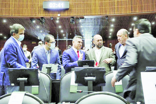 “Exigimos que regresen recursos para Coahuila”