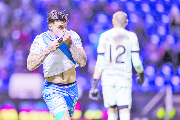Triunfo y boleto a Repechaje para el Puebla