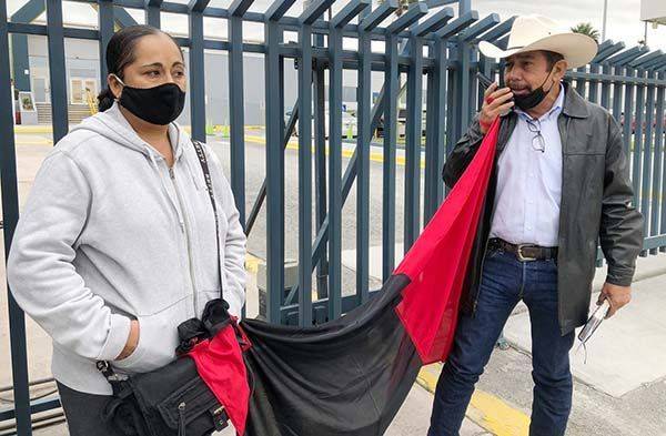 Atropella Technotrim derechos de operaria
