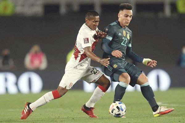 Analiza América ir a FIFA por lesión de Aquino