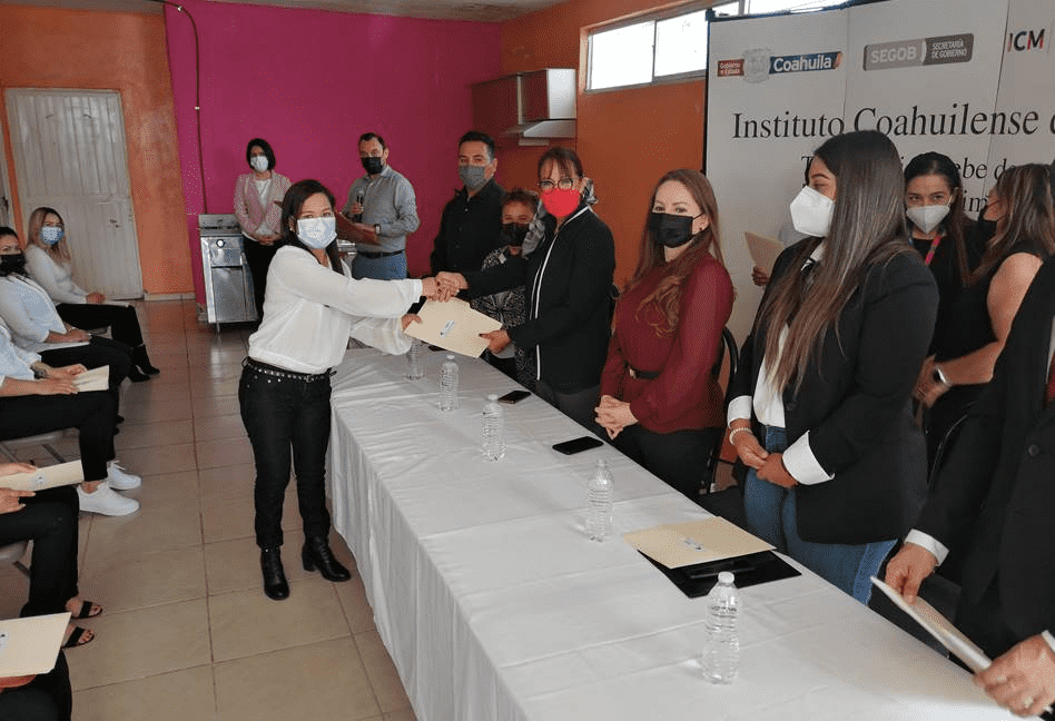 CONCLUYEN MUJERES PREPARATORIA ABIERTA EN EL CENTRO ESTATAL DE PREVENCIÓN Y DESARROLLO CIUDADANO EN SALTILLO