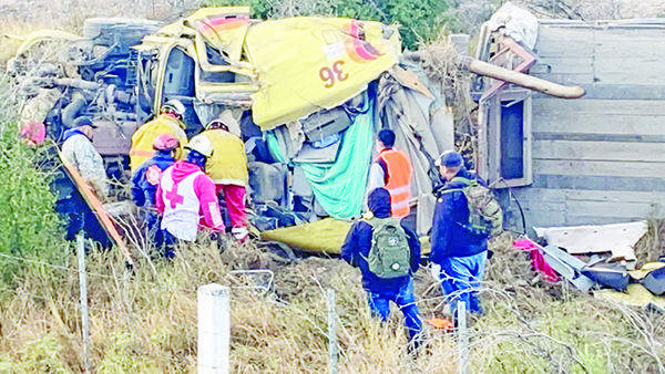 Trailero muere prensado
