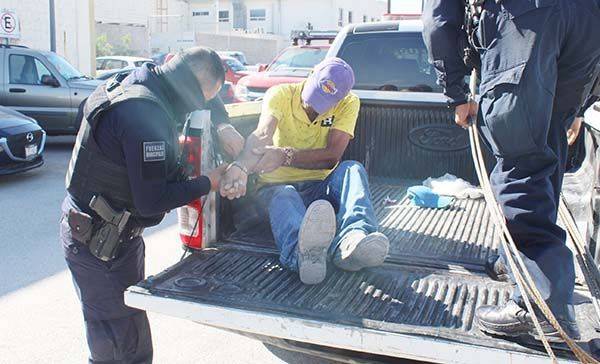 Roba varillas y acaba en prisión