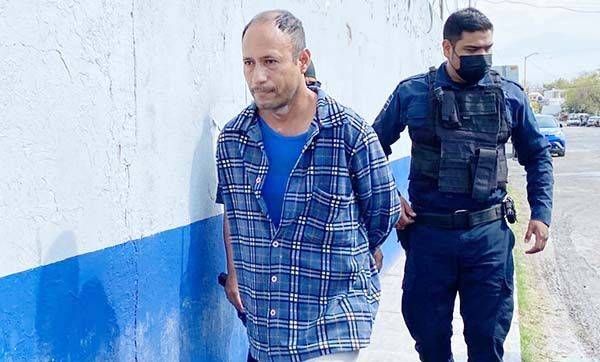 Molesto dúo acaba en prisión