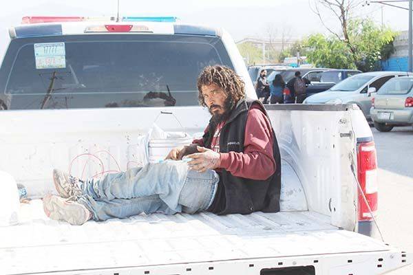Morín se atraviesa a carros en el Pape