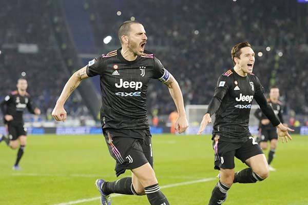 Hace Bonucci de goleador con la Juve