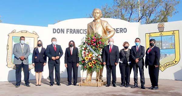 Conmemoran aniversario de la Revolución Mexicana