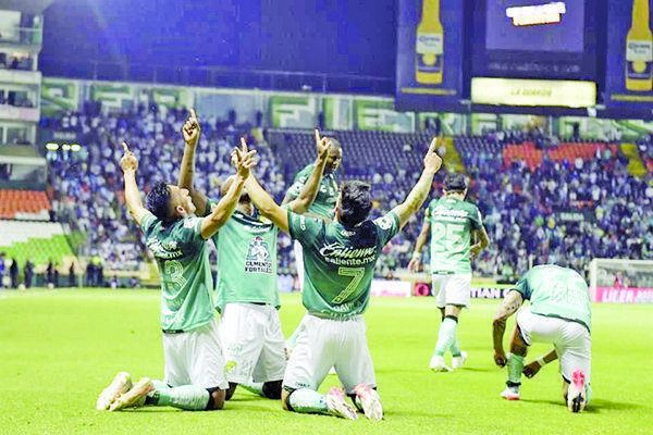 Se devora León sueños de Semis del Puebla