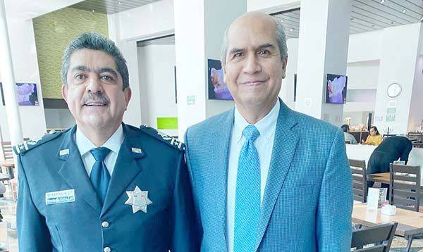 Se reúne Mario Dávila con funcionarios federales
