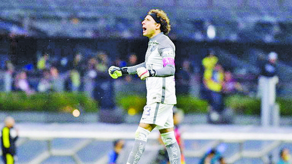 MEMO OCHOA, NOMINADO A MEJOR PORTERO DEL 2021 POR LA IFFHS