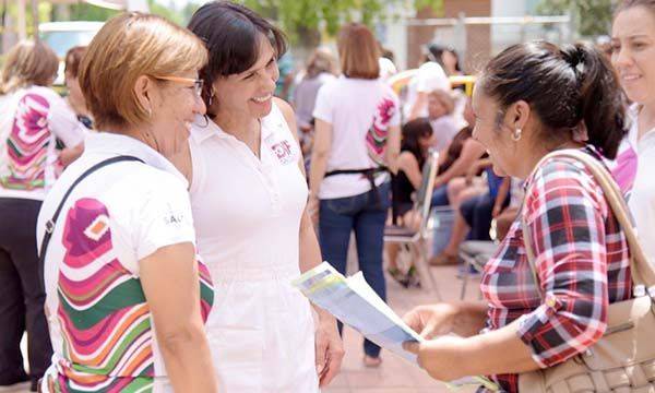 Llegan programas sociales a quien más lo necesita