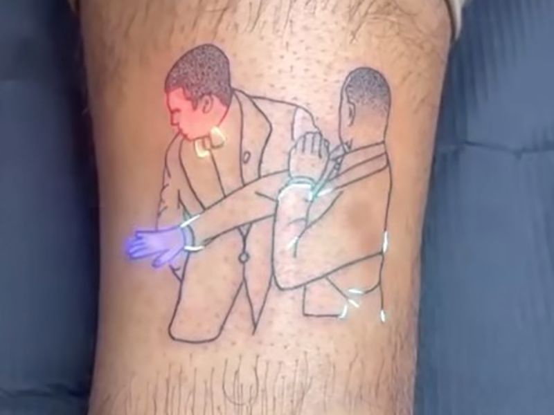 Joven se tatúa cachetada de Will Smith a Chris Rock; ya es viral