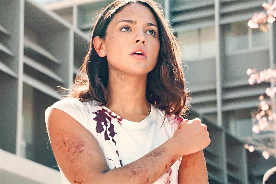 Acelera Eiza González su talento en ‘Ambulancia’
