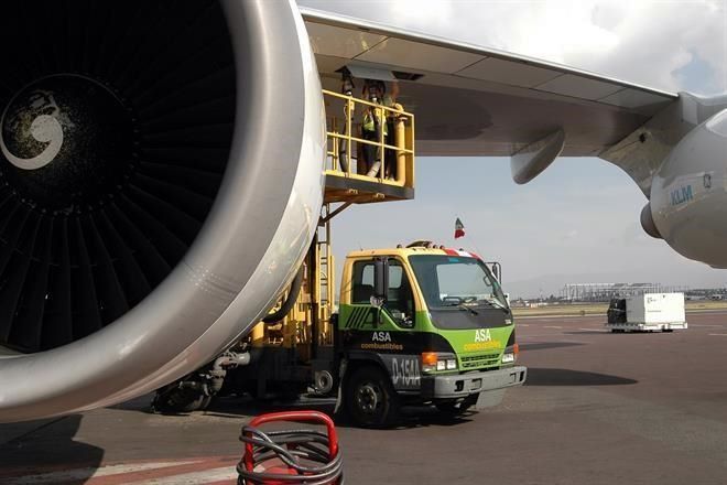 Determinan falta de competencia en mercado de turbosina