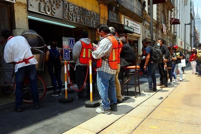 Sin restricciones y con cubrebocas en CDMX