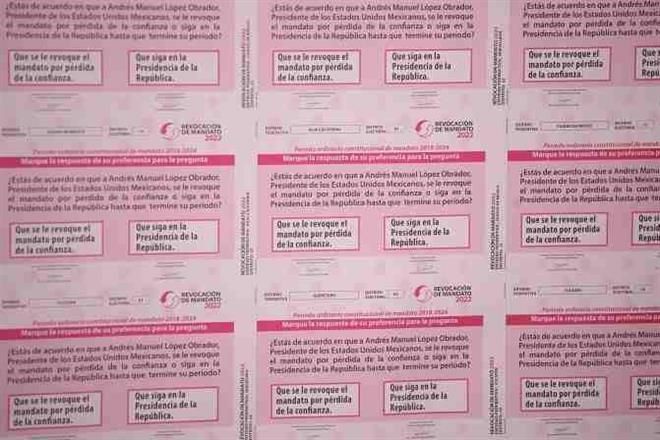 Promoverá CDMX revocación en Metro y mobiliario urbano
