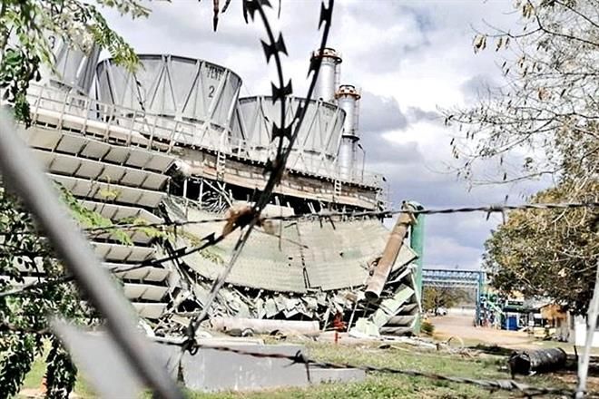Colapsa estructura de CFE por falta de mantenimiento