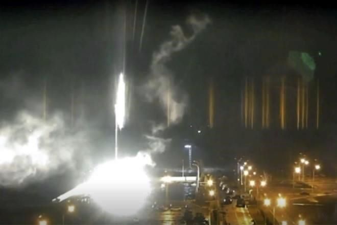 Extinguen fuego en planta nuclear tomada por Rusia