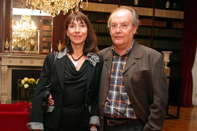 Álvaro Uribe era casi la perfección.- López Mills