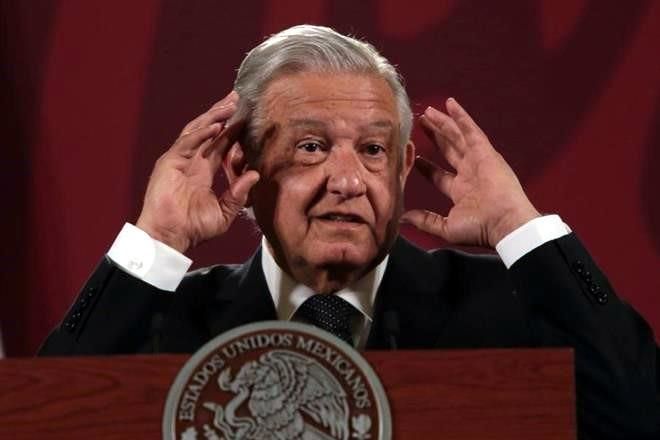 Dice AMLO ahora a eurodiputados: entrometidos, politiqueros