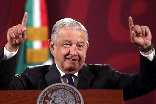 Revienta AMLO contra INE: mapaches, esconden casillas